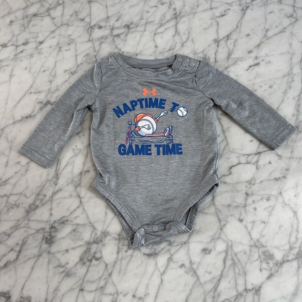 NWOT Under Armour Onesie Naptime to Game time Size 0/3 Months